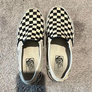 women’s 7 checkered vans